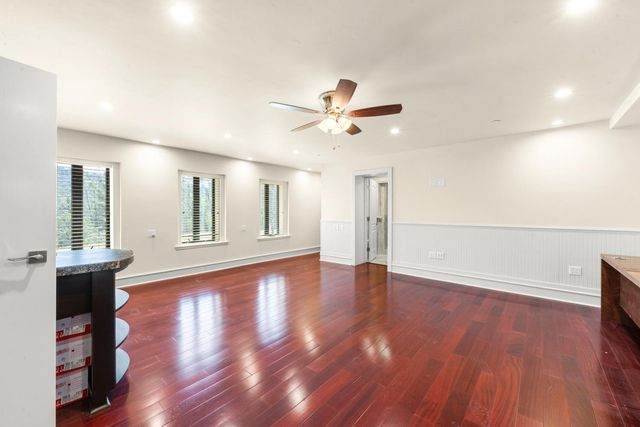 12455 Hallwood Pl, Grass Valley, CA 95949