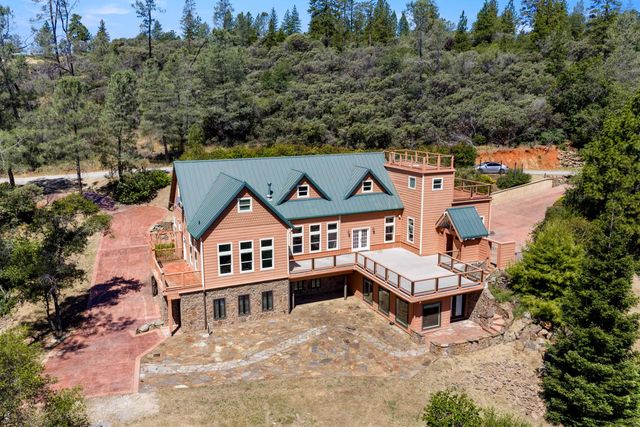 12455 Hallwood Pl, Grass Valley, CA 95949