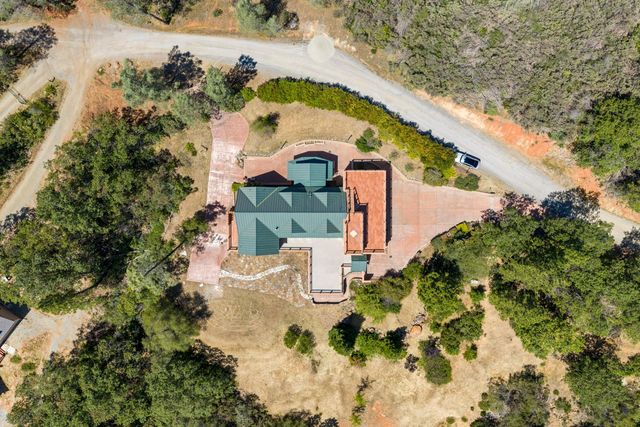 12455 Hallwood Pl, Grass Valley, CA 95949