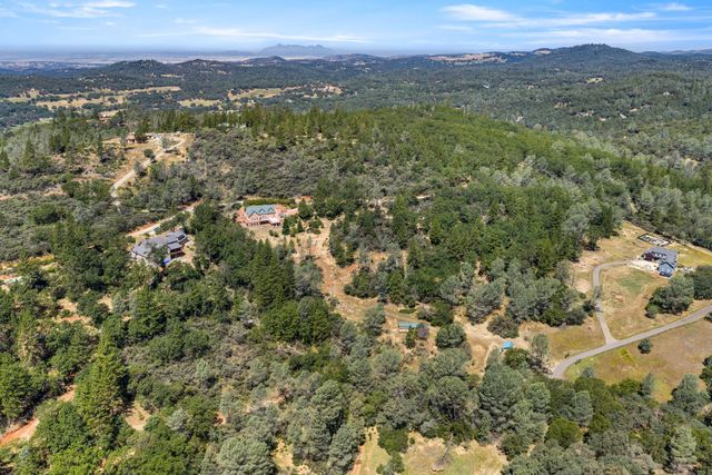 12455 Hallwood Pl, Grass Valley, CA 95949