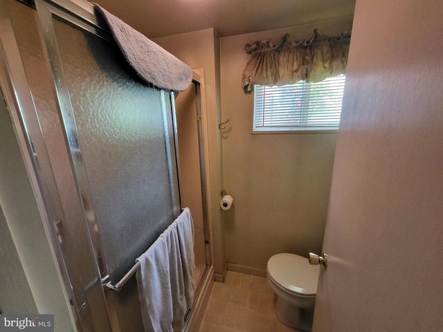 1859-1861 LEAFMORE RD, Chambersburg, PA 17202