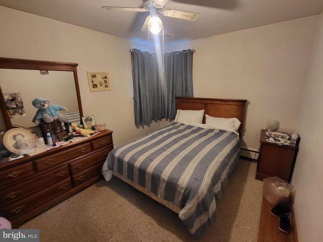1859-1861 LEAFMORE RD, Chambersburg, PA 17202