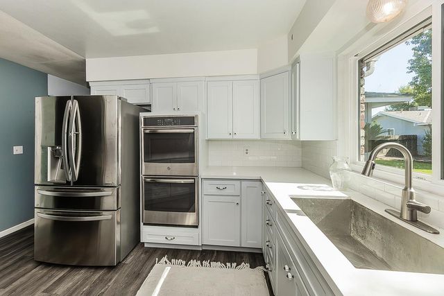 1895 Dennis Avenue, Clovis, CA 93611