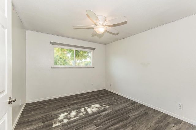 1895 Dennis Avenue, Clovis, CA 93611