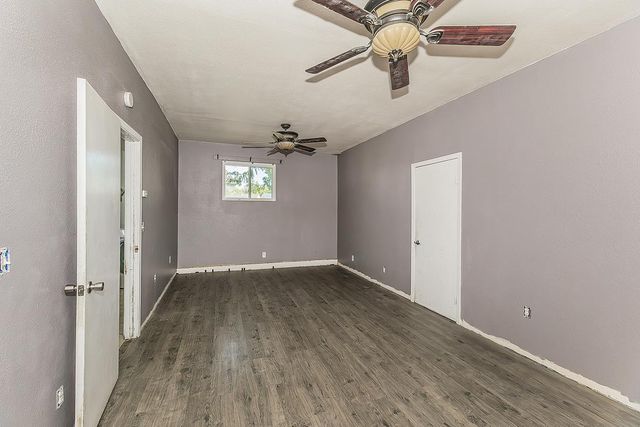 1895 Dennis Avenue, Clovis, CA 93611