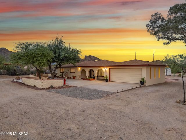 6021 S Arrowhead Lane, Tucson, AZ 85746