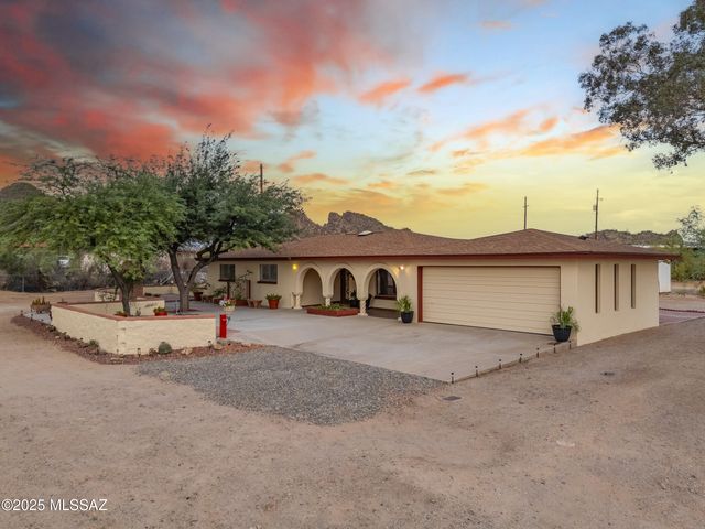 6021 S Arrowhead Lane, Tucson, AZ 85746