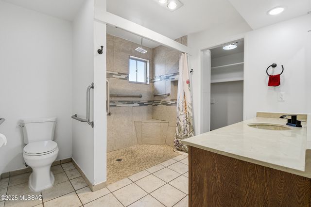 6021 S Arrowhead Lane, Tucson, AZ 85746