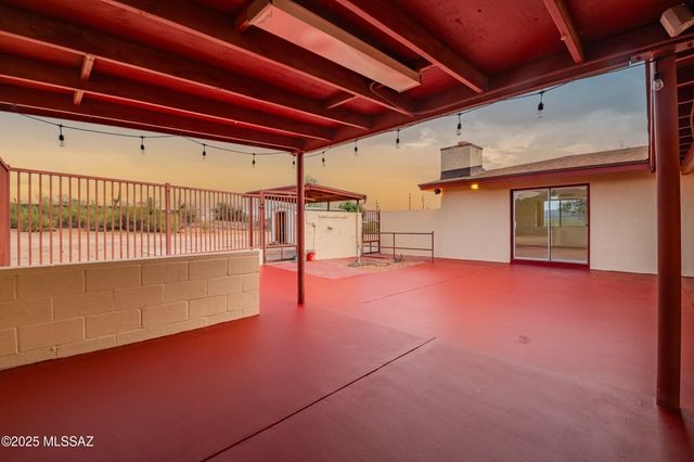 6021 S Arrowhead Lane, Tucson, AZ 85746