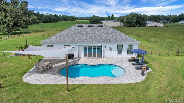 10757 County Road 223 Road, Oxford, FL 34484