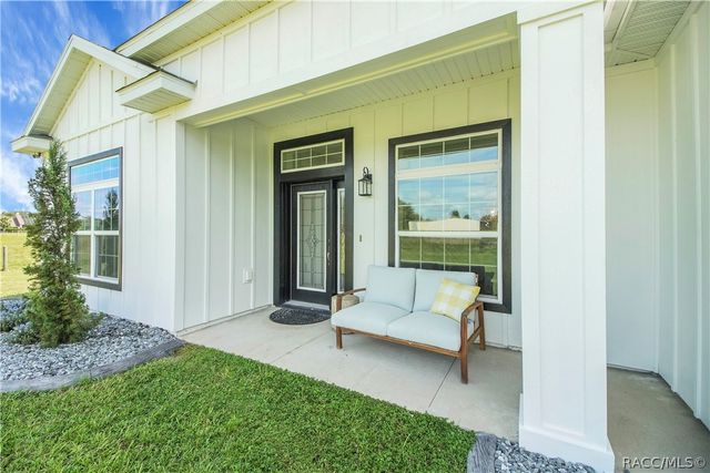 10757 County Road 223 Road, Oxford, FL 34484