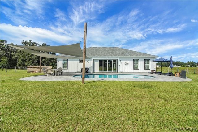 10757 County Road 223 Road, Oxford, FL 34484