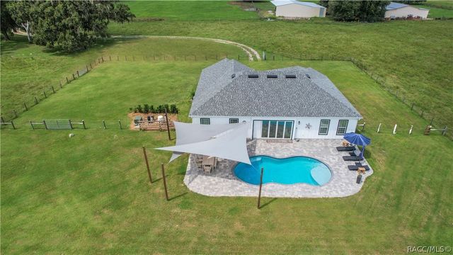 10757 County Road 223 Road, Oxford, FL 34484