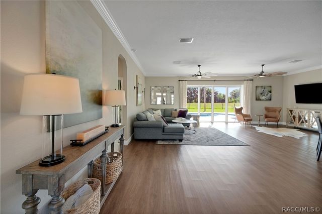 10757 County Road 223 Road, Oxford, FL 34484