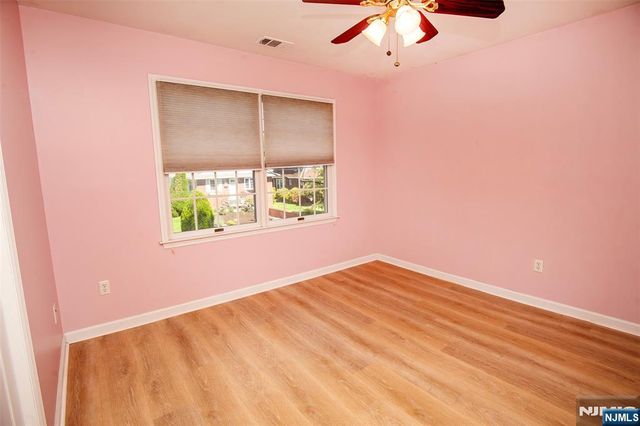 245 Manhattan Terrace, Dumont, NJ 07628