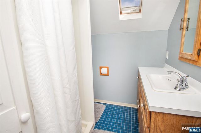 245 Manhattan Terrace, Dumont, NJ 07628