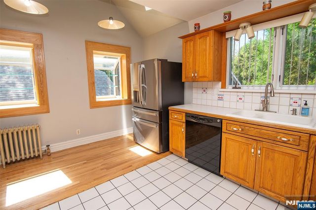 245 Manhattan Terrace, Dumont, NJ 07628