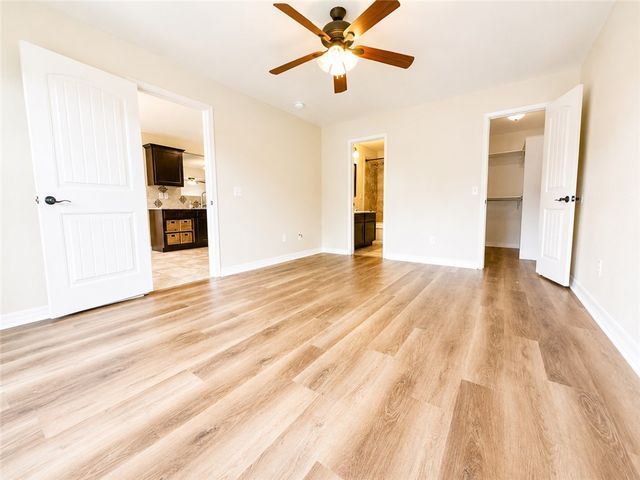 1380 General Parson Drive, Prairie Grove, AR 72753