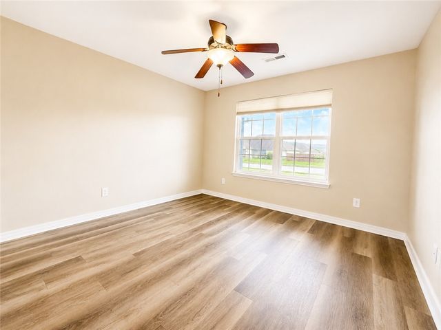 1380 General Parson Drive, Prairie Grove, AR 72753