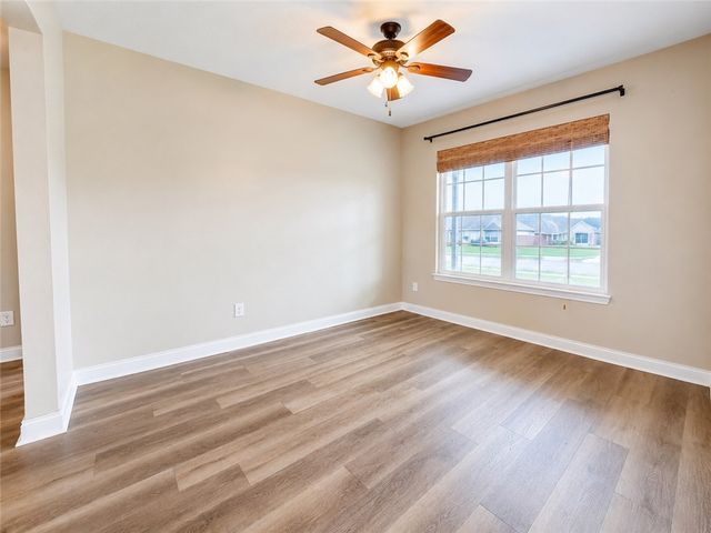 1380 General Parson Drive, Prairie Grove, AR 72753
