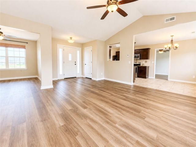 1380 General Parson Drive, Prairie Grove, AR 72753