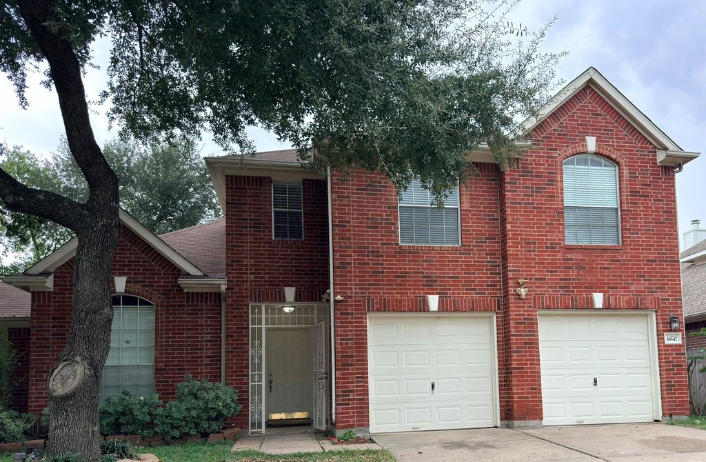 16147 April Ridge Drive, Houston, TX 77083