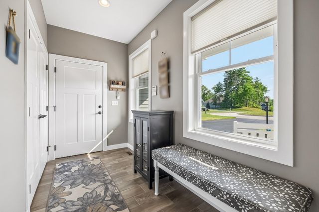 18 Sunrise Circle, Auburn, NH 03032