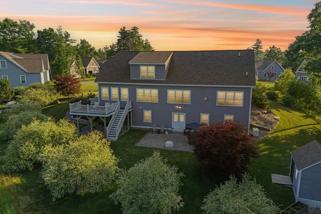 18 Sunrise Circle, Auburn, NH 03032