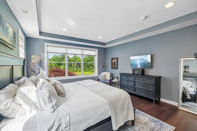 18 Sunrise Circle, Auburn, NH 03032
