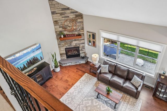 18 Sunrise Circle, Auburn, NH 03032