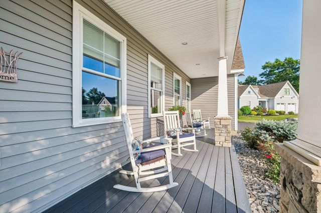 18 Sunrise Circle, Auburn, NH 03032