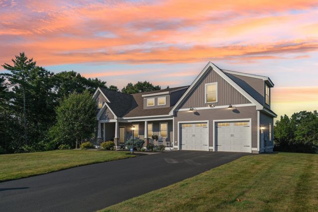 18 Sunrise Circle, Auburn, NH 03032