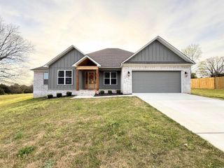 50 Lieblong Road, Greenbrier, AR 72058