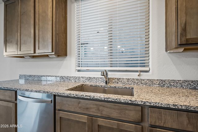 17566 W SAN JUAN Avenue, Litchfield Park, AZ 85340