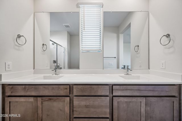 17566 W SAN JUAN Avenue, Litchfield Park, AZ 85340