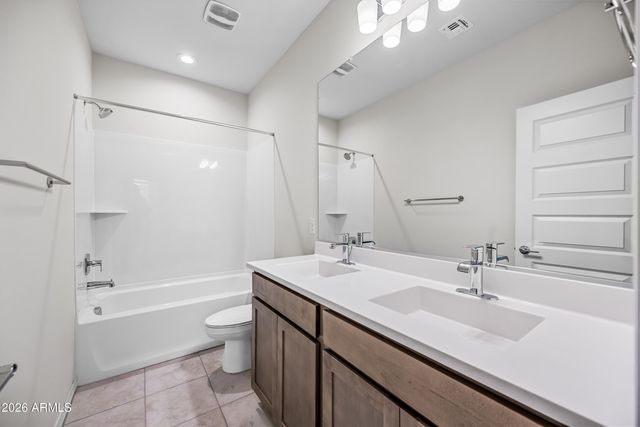 17566 W SAN JUAN Avenue, Litchfield Park, AZ 85340