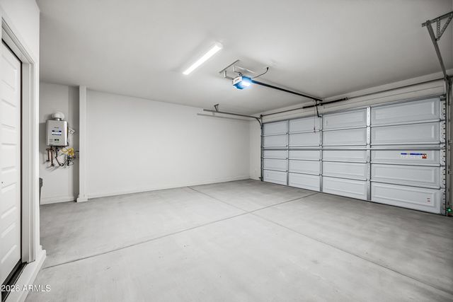 17566 W SAN JUAN Avenue, Litchfield Park, AZ 85340