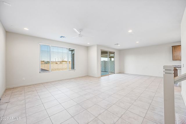 17566 W SAN JUAN Avenue, Litchfield Park, AZ 85340