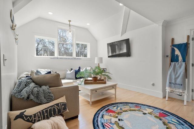 1014 Route 6a, Yarmouth, MA 02675