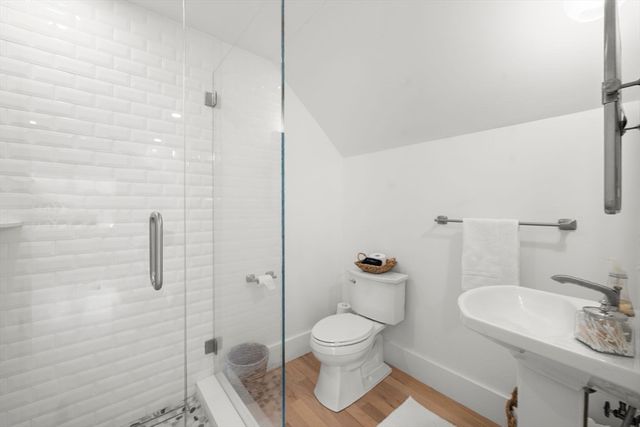 1014 Route 6a, Yarmouth, MA 02675