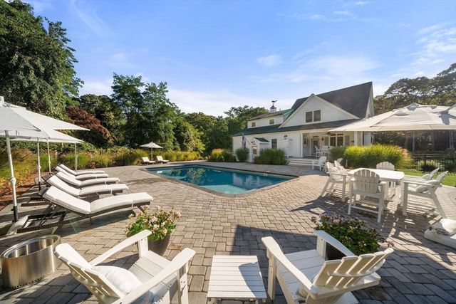 1014 Route 6a, Yarmouth, MA 02675