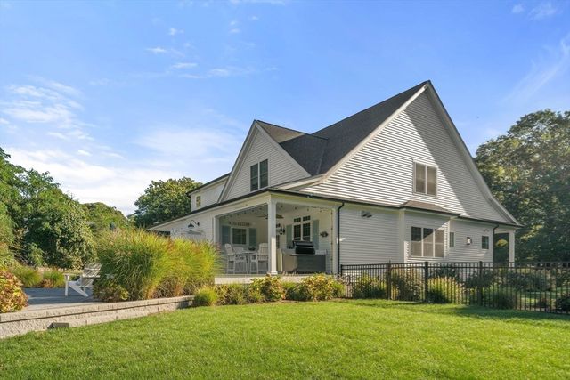 1014 Route 6a, Yarmouth, MA 02675