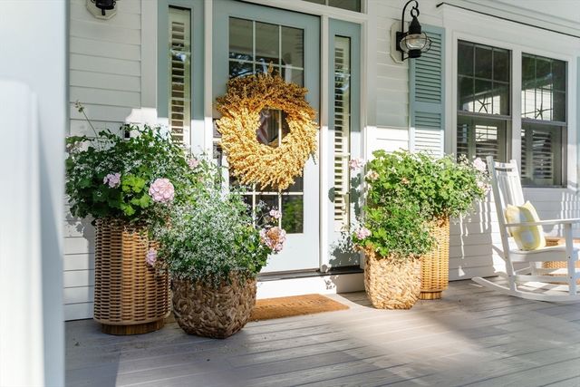 1014 Route 6a, Yarmouth, MA 02675