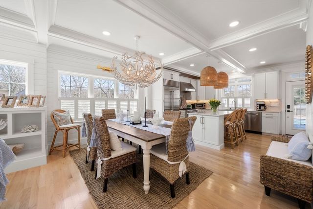 1014 Route 6a, Yarmouth, MA 02675