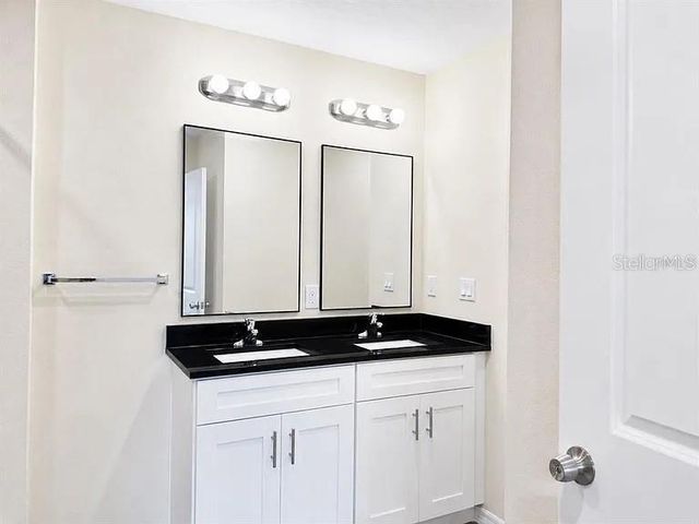 4365 CAMBIO GARDENS COURT, Tampa, FL 33610