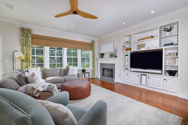 10154 Pinecastle St, San Diego, CA 92131