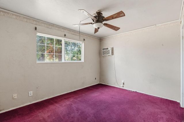 27341 Parkwood Avenue, Madera, CA 93637