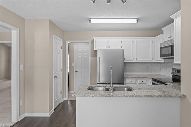 7012 Chaftain Place, Greensboro, NC 27410