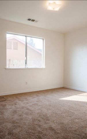 125 N Martin Street, Porterville, CA 93257