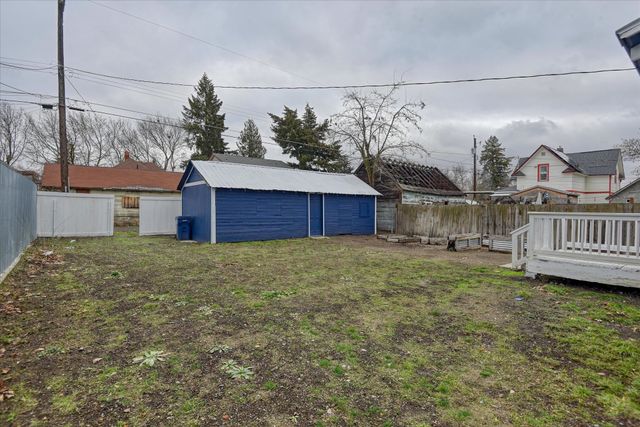 1812 W Nora Ave, Spokane, WA 99205